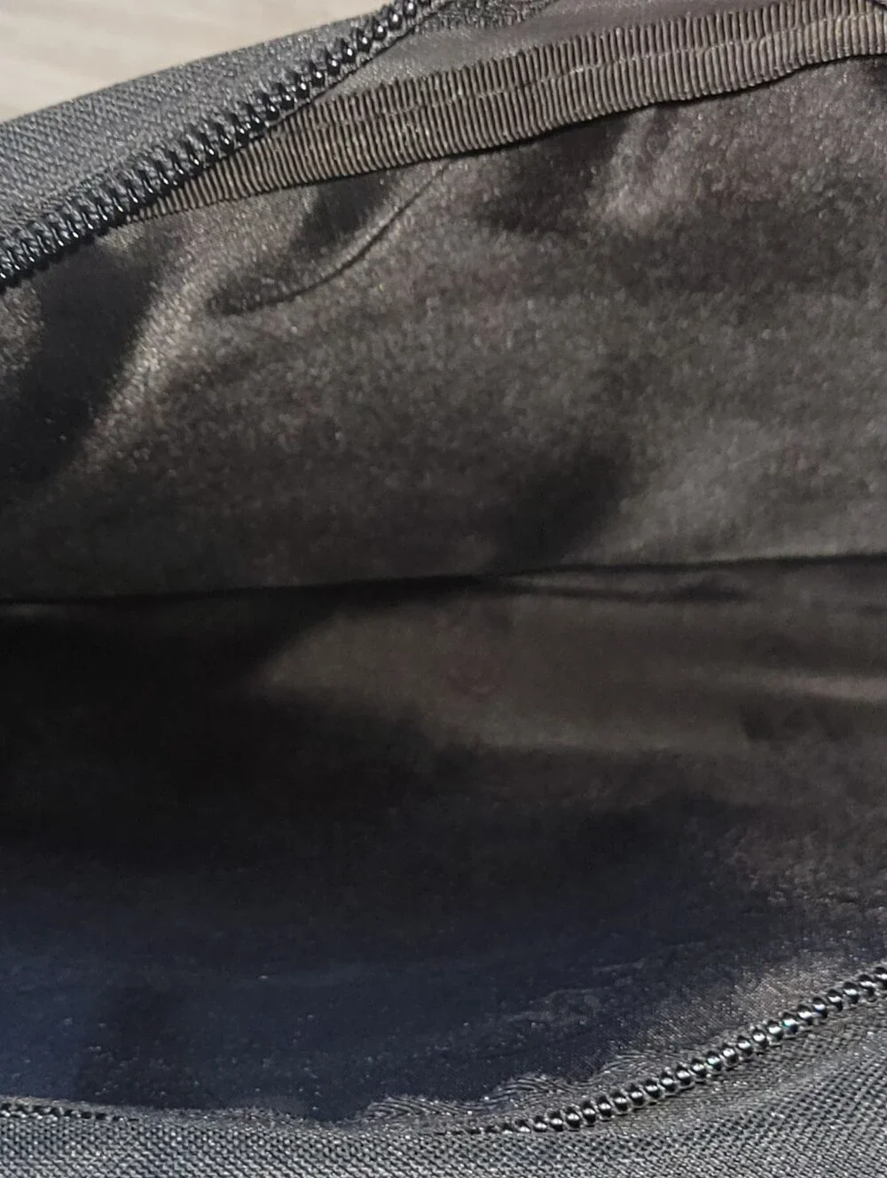 Overland Black Messenger Bag for Men